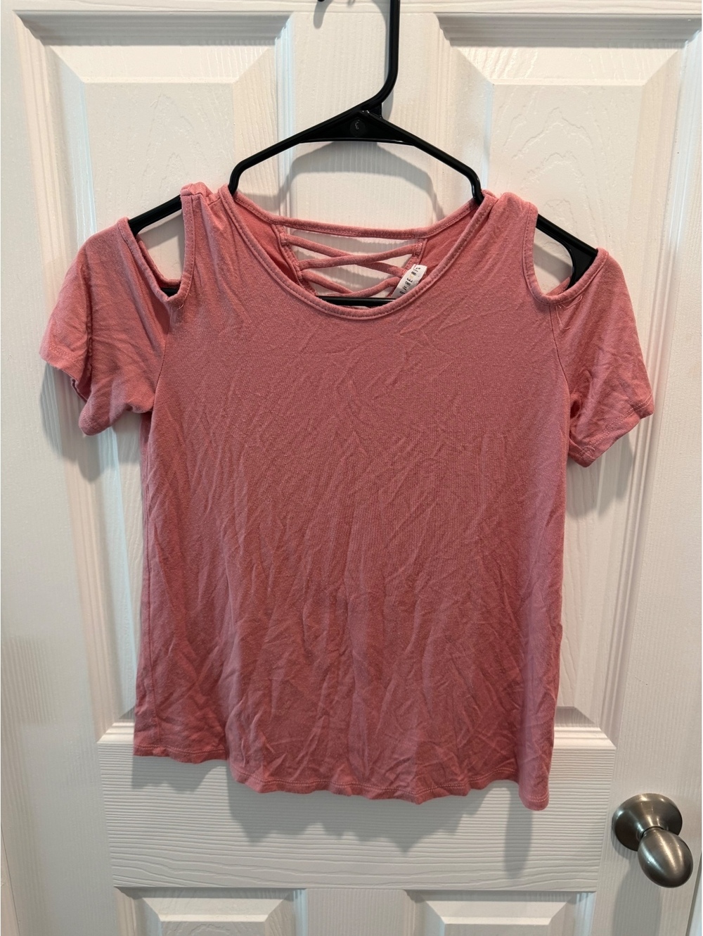 No Boundaries pink cold shoulder crisscross top